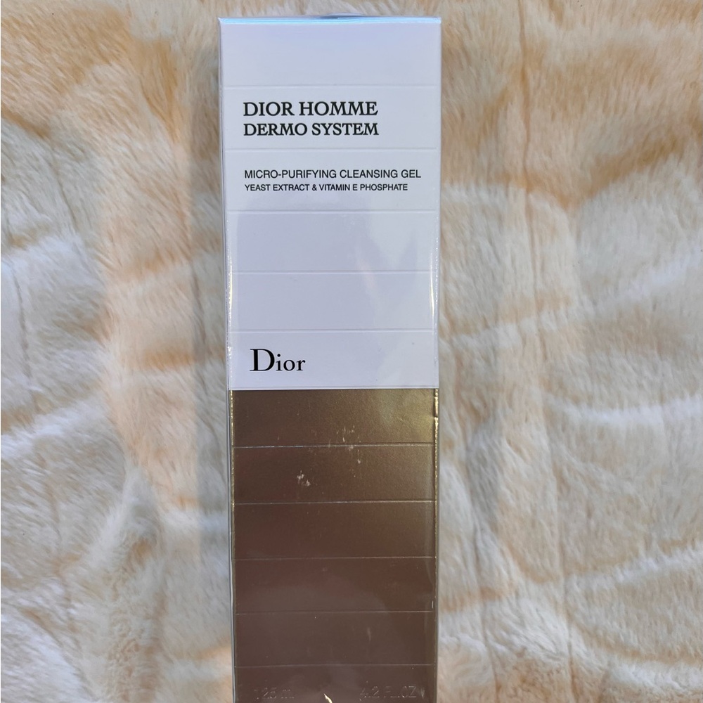 Dior Homme Micro-Purifying Cleansing Gel